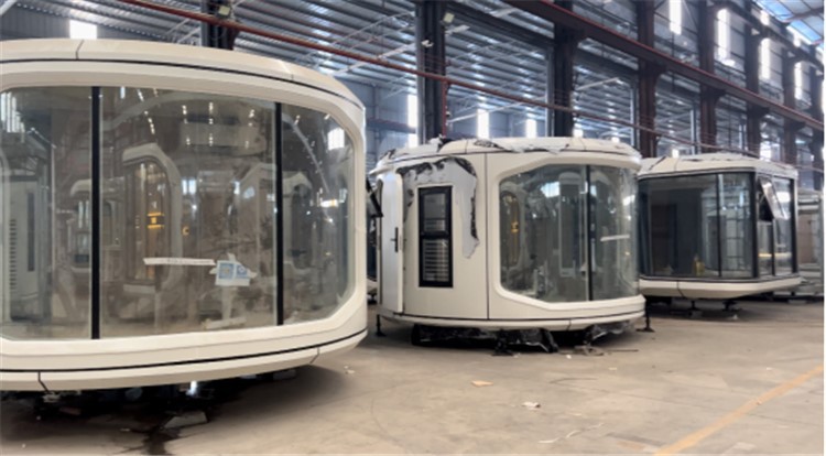 Mobile Space Cube Capsule House 40 ft Home 3